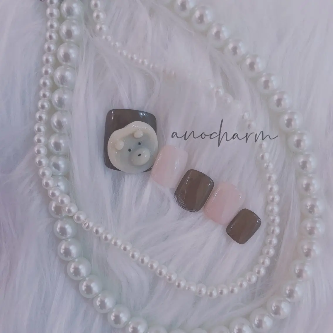 ネイル フットネイル anocharm _annaの眉毛・アイブロウイメージ