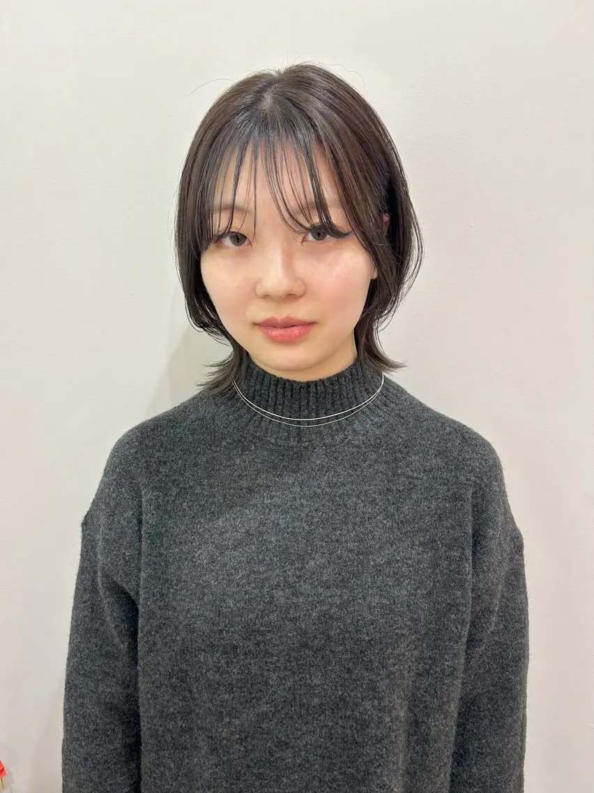ミディアム カラー レイヤーカット ウルフカット ウルフレイヤー カット ヘアカラー トリートメント 髪質改善/レイヤー/ お顔まわり/Ami.のヘアスタイル