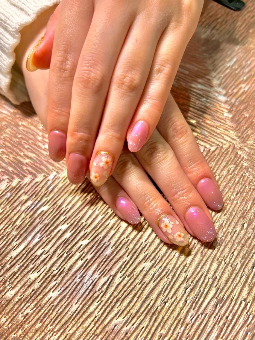 ネイル 桜ネイル 春ネイル ハンドネイル サロン ルミライズのネイルデザイン