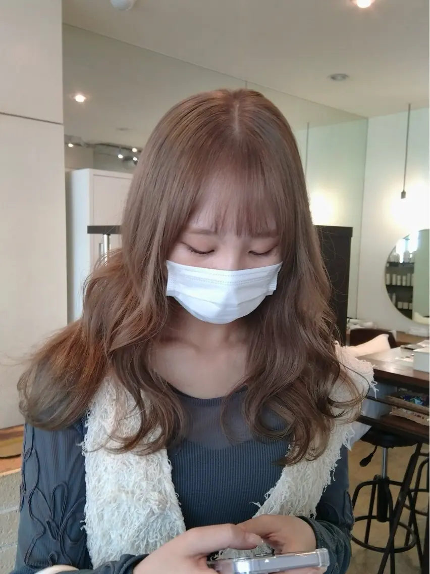 ロング カラー ベージュカラー カット ヘアカラー mao 🩰のヘアスタイル