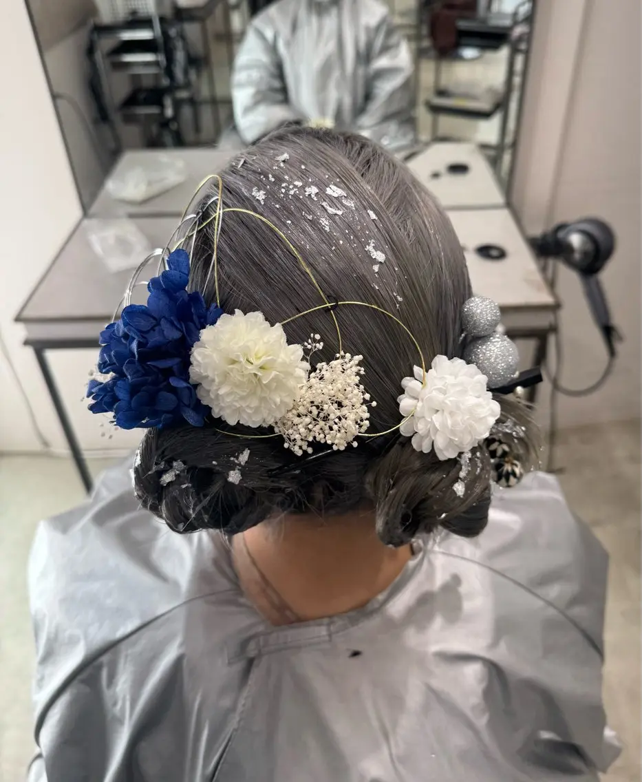 ヘアアレンジ 成人式 ヘアセット 透明感カラー✨艶髪 制作🌱山根あゆみのヘアスタイル