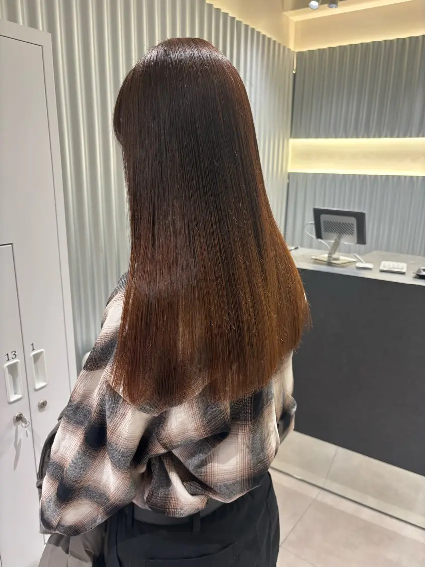 セミロング カラー ヘアアレンジ カット ヘアカラー トリートメント ヘッドスパ ヘアセット 押切 響　のヘアスタイル
