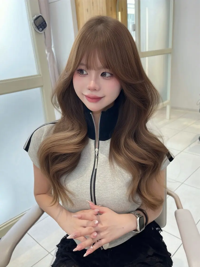 ロング 𝐑𝐞𝐨/透明感 𝐜𝐨𝐥𝐨𝐫のヘアスタイル