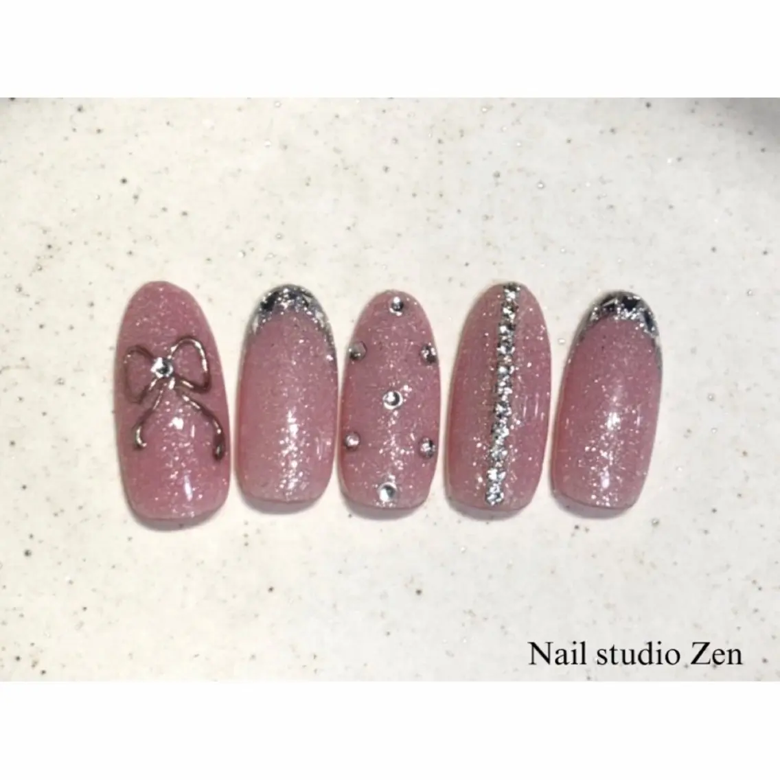 ネイル ハンドネイル NailStudio Zen🦇akaneのネイルデザイン