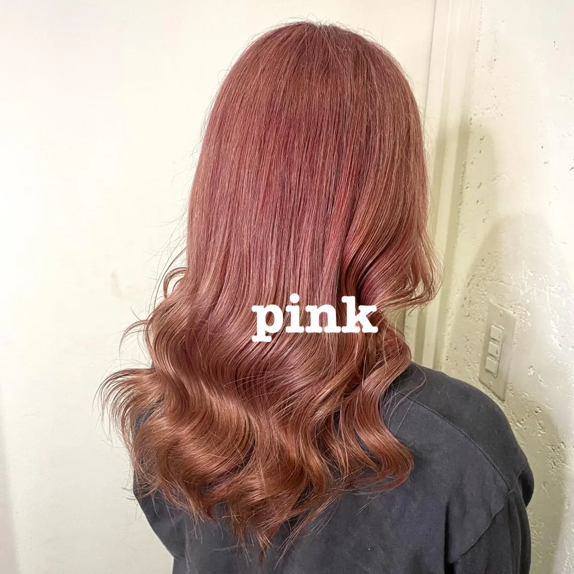 ロング カラー ベージュカラー ブリーチ ピンクカラー ハイトーンカラー 🍬Rinka🍬のヘアスタイル