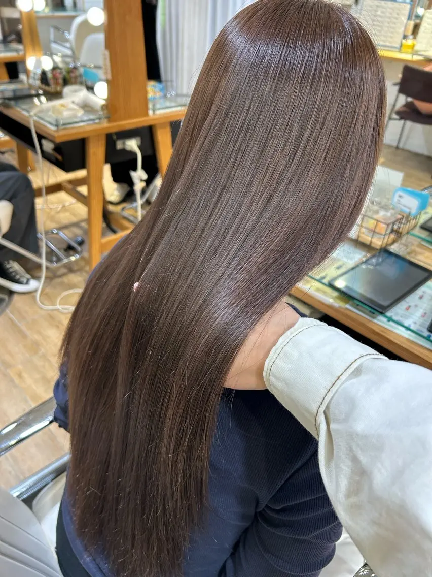 カラー ラベンダーカラー lomalia moekaのヘアスタイル