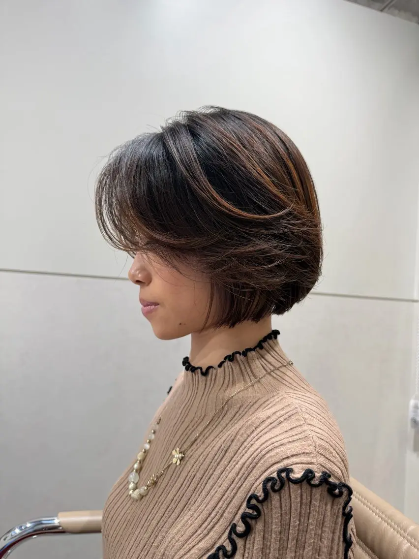 ショート 顔まわりレイヤー レイヤーカット カット 🌼レイヤーカット |新宿|樽見琴里🌼のヘアスタイル