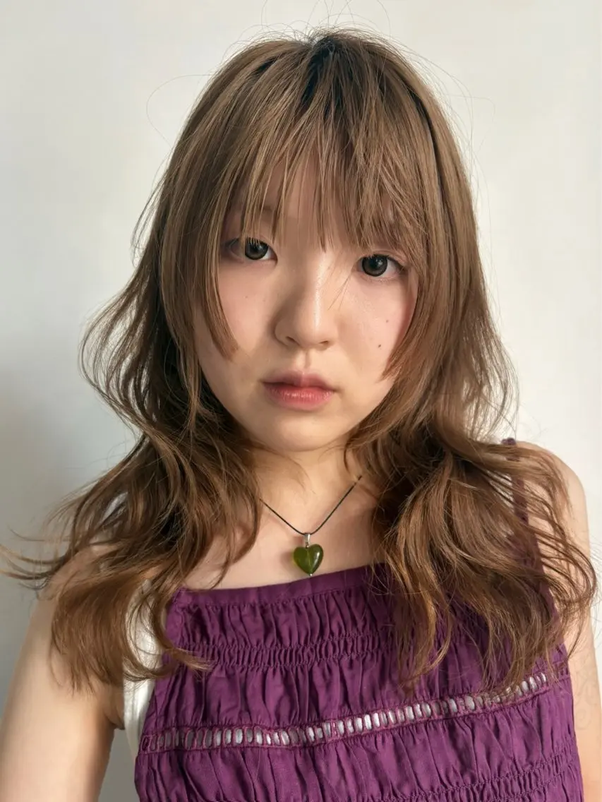 セミロング カラー ブリーチ wit/心菜/ カラーモデル/名古屋のヘアスタイル