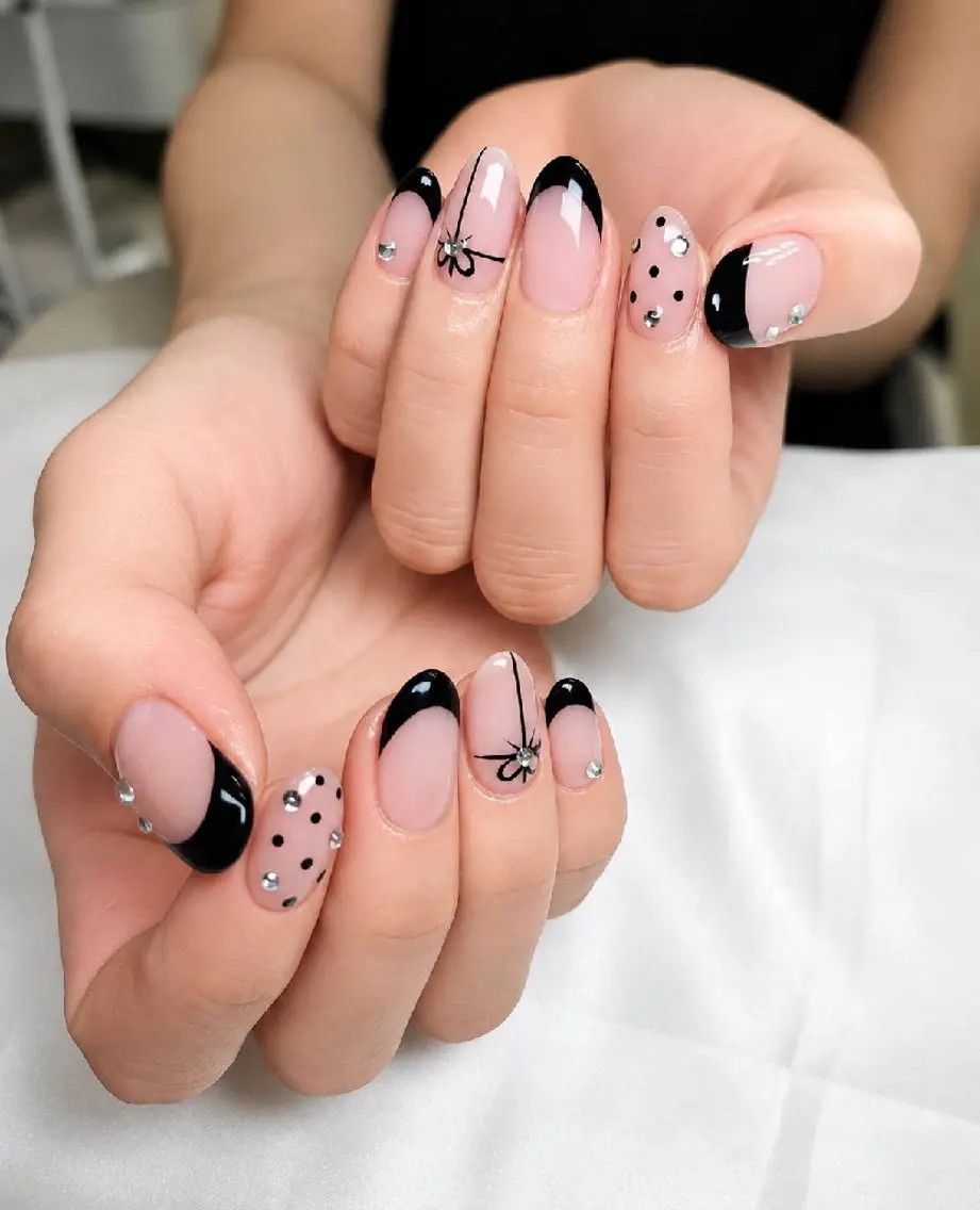 ネイル アートネイル ドット フレンチネイル 韓国ネイル 持ち込み ハンドネイル Beaubie nailサロンのネイルデザイン