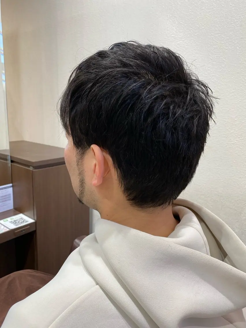 メンズ 刈り上げ カット 仲井 充のヘアスタイル