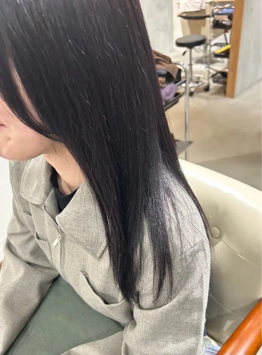 ミディアム カラー ブリーチ パープルカラー 瀬川 夏緒のヘアスタイル