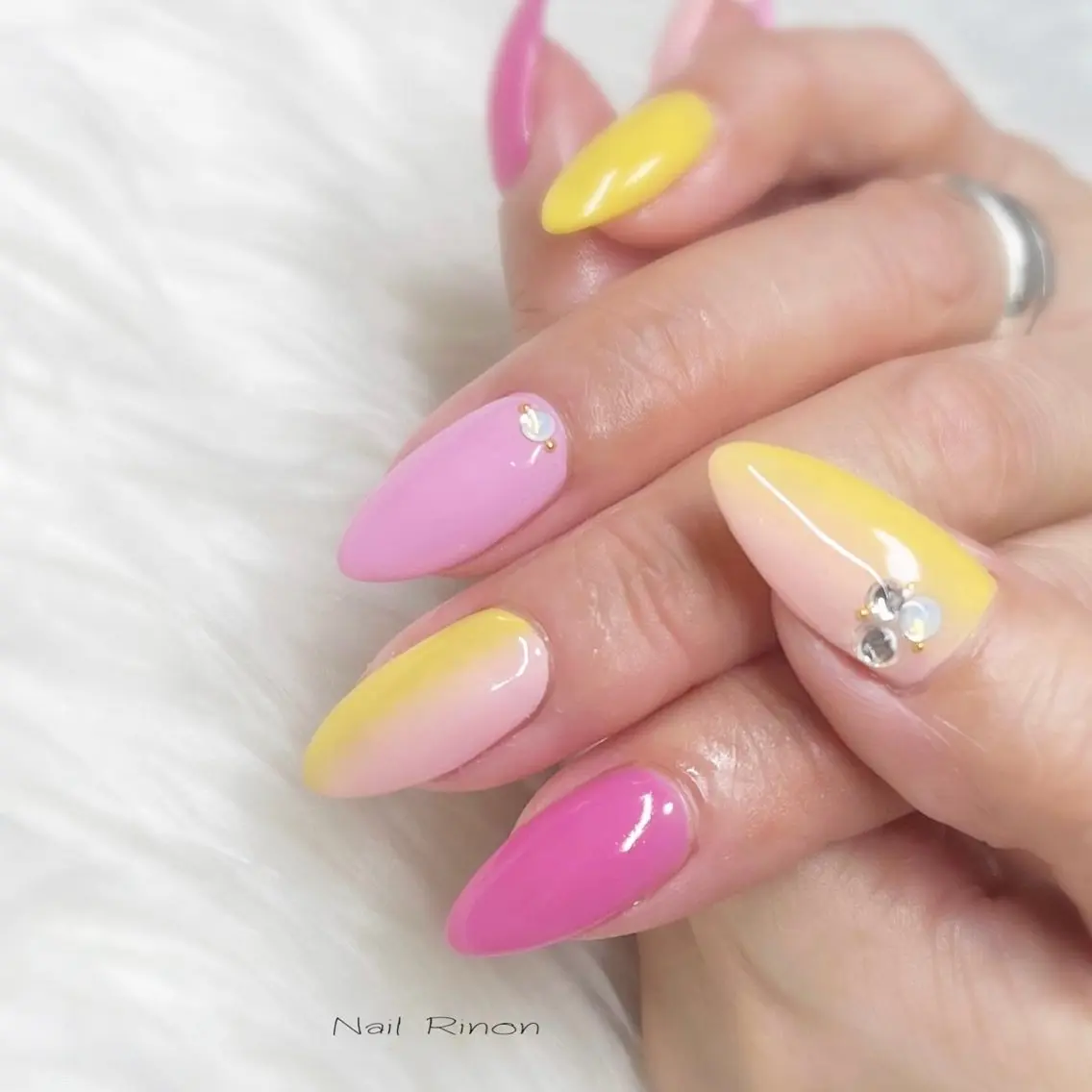 ネイル ハンドネイル Nail Rinonのネイルデザイン