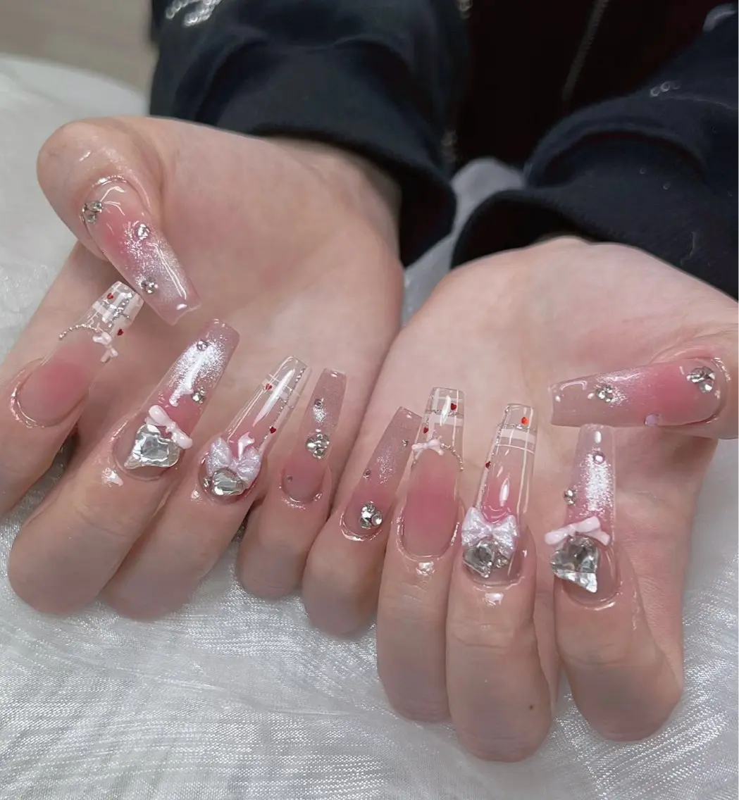 ネイル アートネイル べっ甲ネイル チークネイル 成人式 長さ出し For you. Nail Salonのネイルデザイン