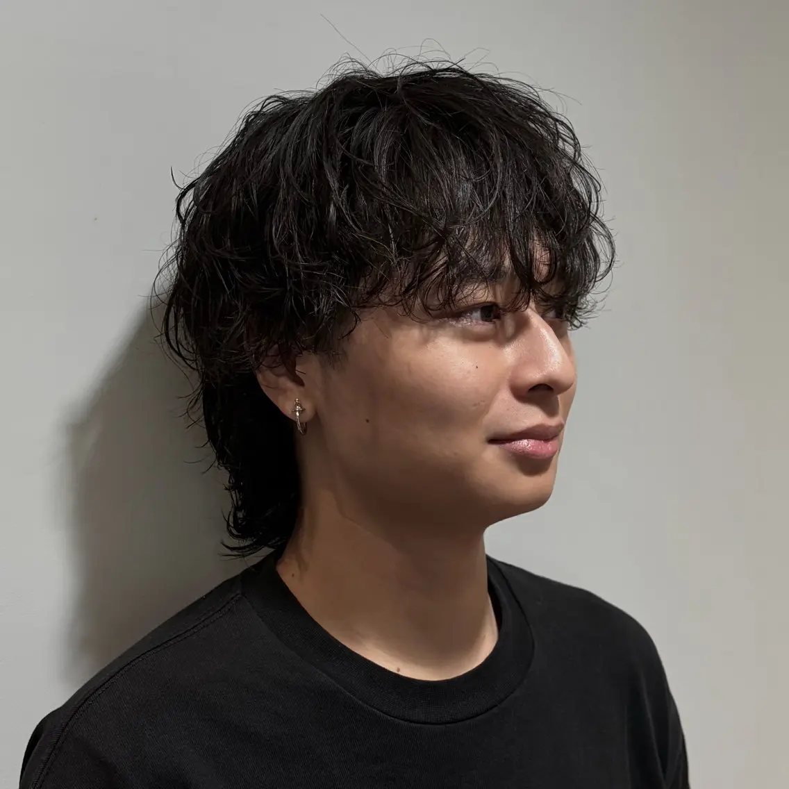 ミディアム パーマ メンズ ミディアムパーマ メンズパーマ カット パーマ メンズ特化/パーマ ・ハイトーン/夏向のヘアスタイル