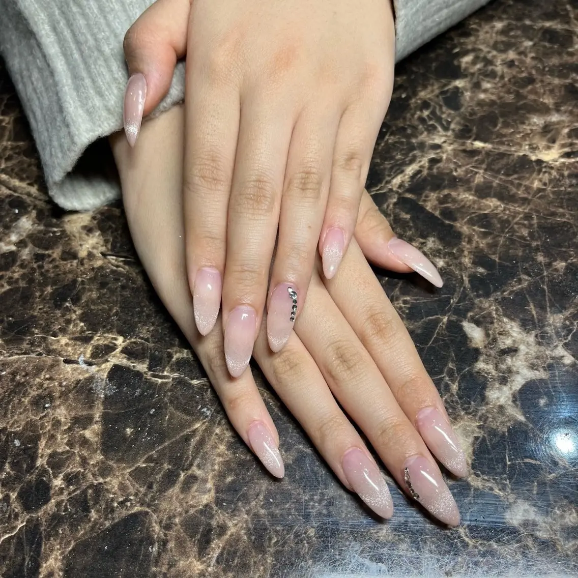 ネイル ハンドネイル IROHA nail Ami🐊🎀のネイルデザイン
