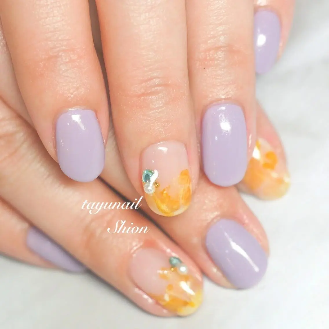 ネイル ブルー ジェルネイル ニュアンスネイル パラジェル パープル ネイルサロン 【たゆnail】のネイルデザイン