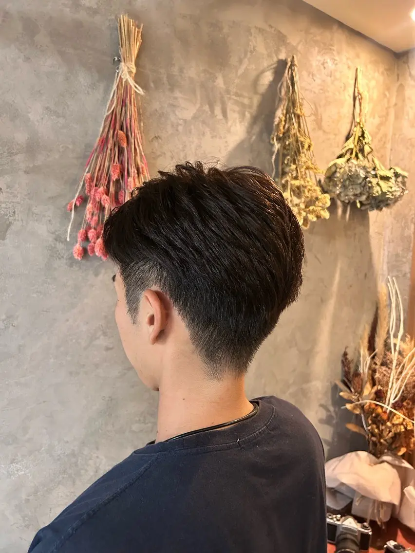ショート 濵﨑 理奈のヘアスタイル