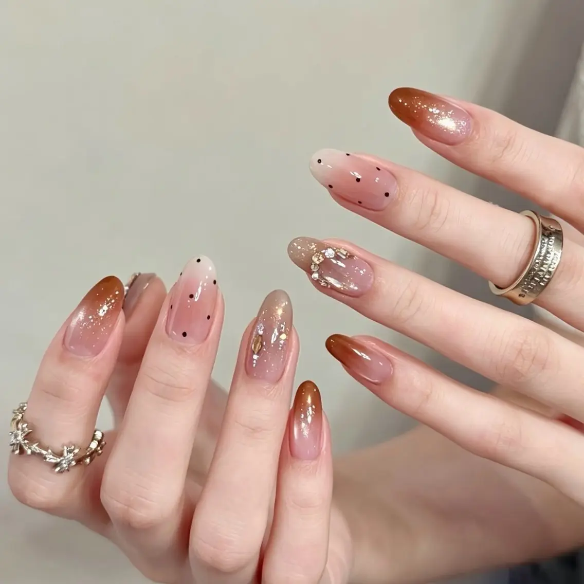 ネイル ハンドネイル ginza Akaneのネイルデザイン
