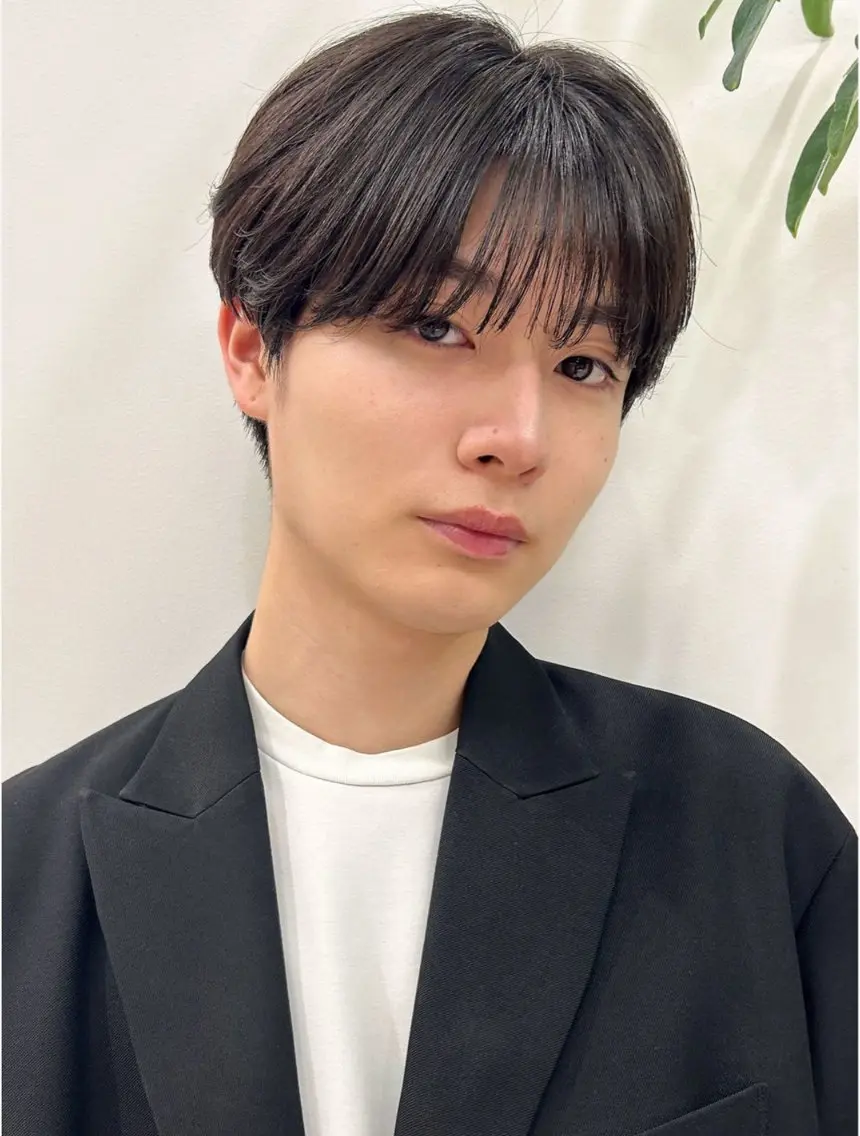 ショート パーマ メンズ メンズ韓国風 マッシュ メンズパーマ シースルーマッシュ 刈り上げ カット ˗ˏˋいくみˎˊ˗ /パーマ/カラーのヘアスタイル