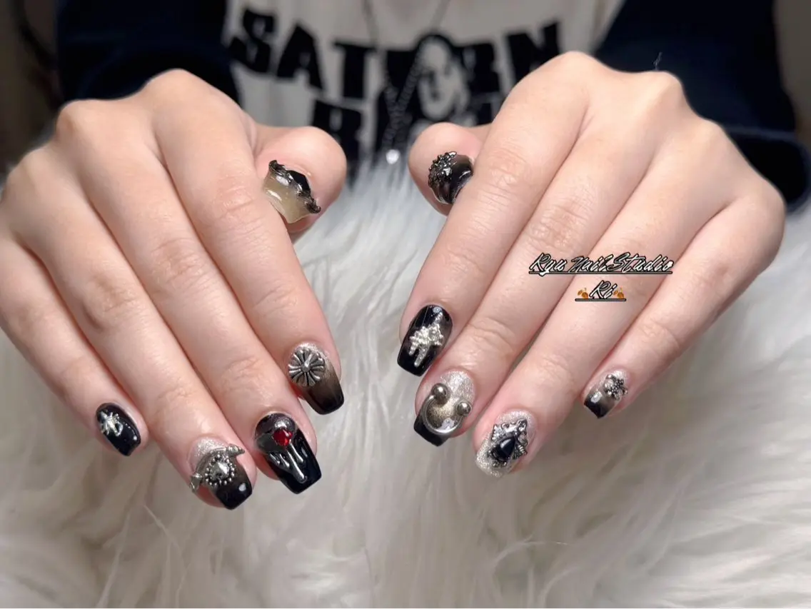 ネイル アートネイル ジェルネイル マグネットネイル ニュアンスネイル シンプルネイル ハンドネイル Ryu Nail NekoChanのネイルデザイン