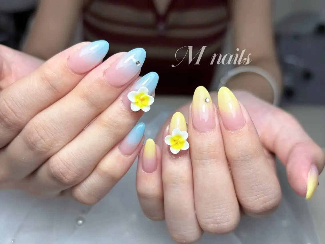 ネイル M 🌷Nail 長さだし専門店のネイルデザイン