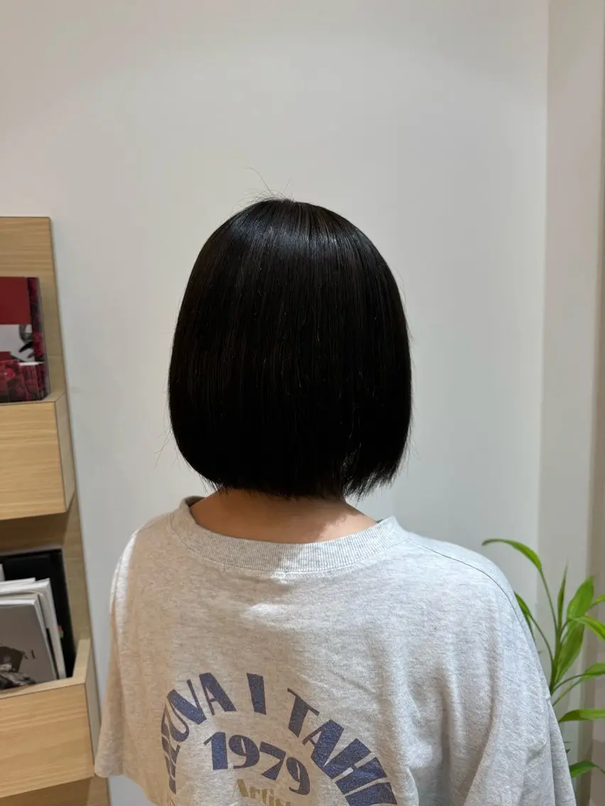 ミディアム カラー アッシュ ダークグレー 🤍Ash 中目黒店 MISAKI🤍のヘアスタイル