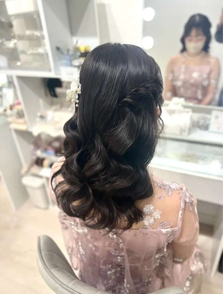セミロング ヘアセット/金山 佐野 妃都美のヘアスタイル