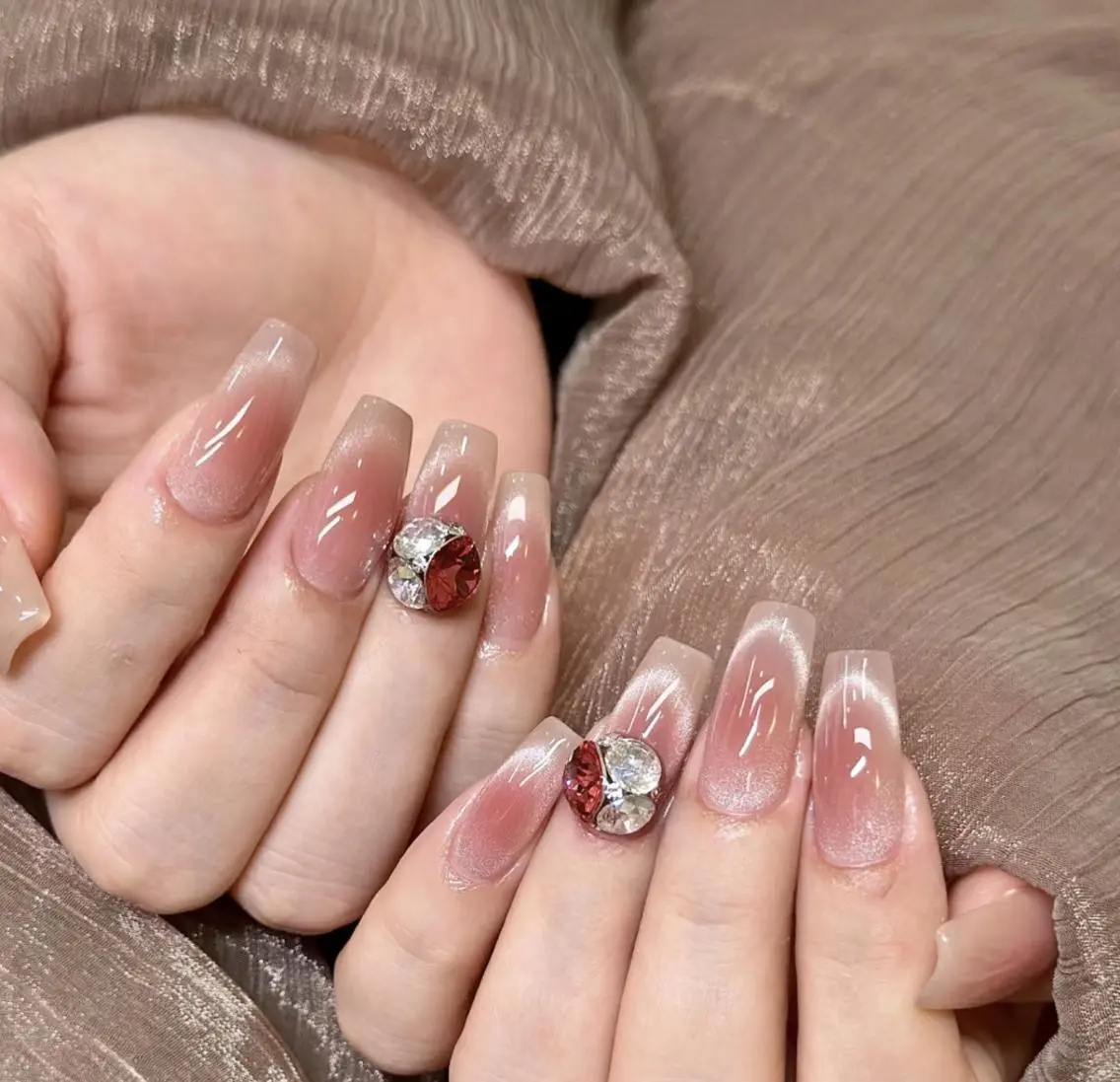 ネイル ハンドネイル 🎀 NaNa_nailのネイルデザイン