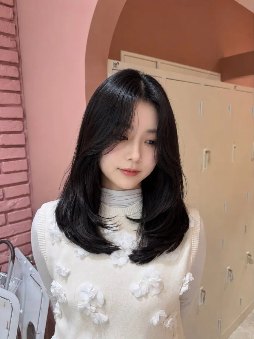 ロング カット ヘアカラー トリートメント 山本 望華のヘアスタイル