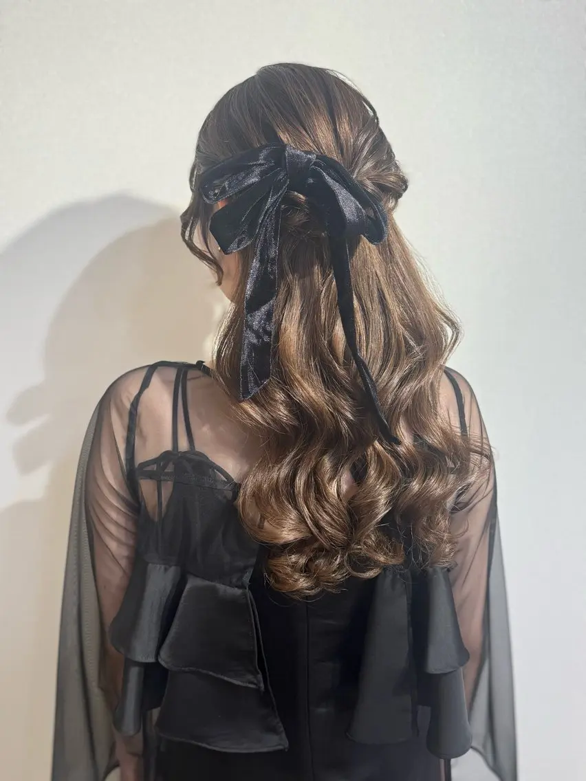 ヘアアレンジ ハーフアップ 鷲見 望のヘアスタイル