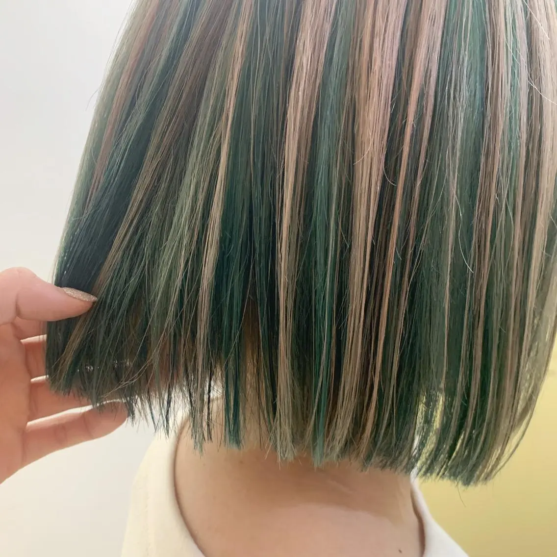 ショート カラー ブリーチ ハイライトカラー ハイライト カット ヘアカラー トリートメント hubhair レイヤー/透明感のヘアスタイル