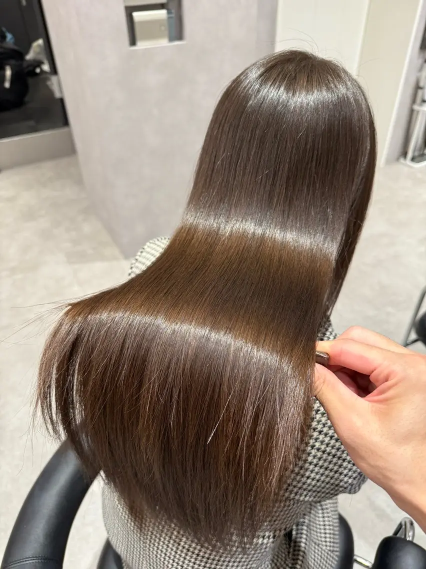 ロング カラー パーマ ヘアアレンジ 髪質改善 縮毛矯正 トリートメント ストレートパーマ ヘアカラー 縮毛矯正 トリートメント 縮毛矯正/髪質改善/ ブリーチ毛/木元渓太のヘアスタイル