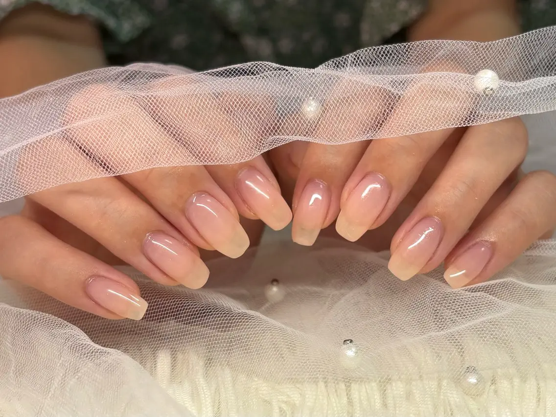 ネイル ハンドネイル パッチリオメメ Lianaのネイルデザイン