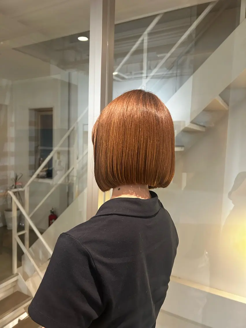 ミディアム 白上 愛佳のヘアスタイル