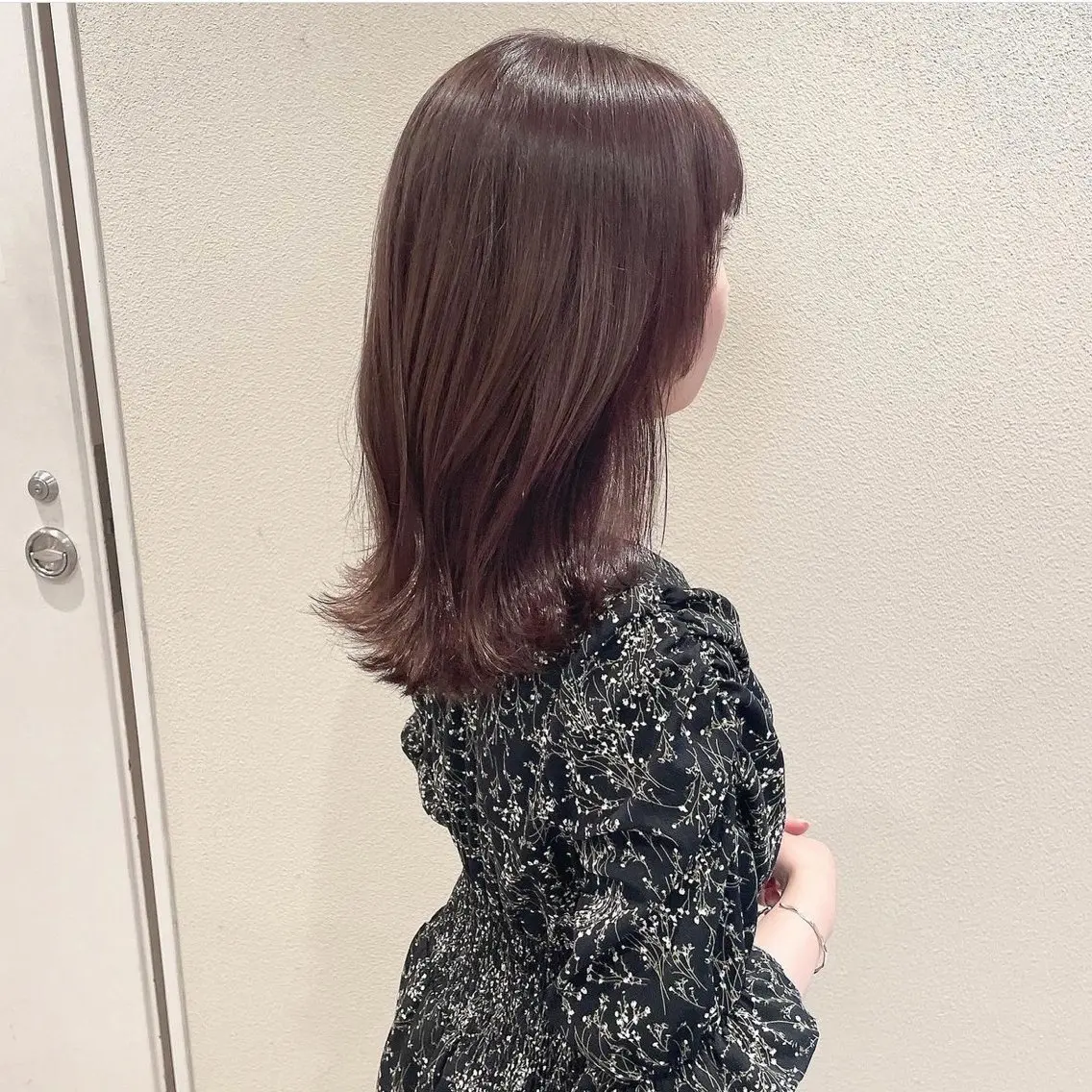 ロング 中村 佳歩のヘアスタイル