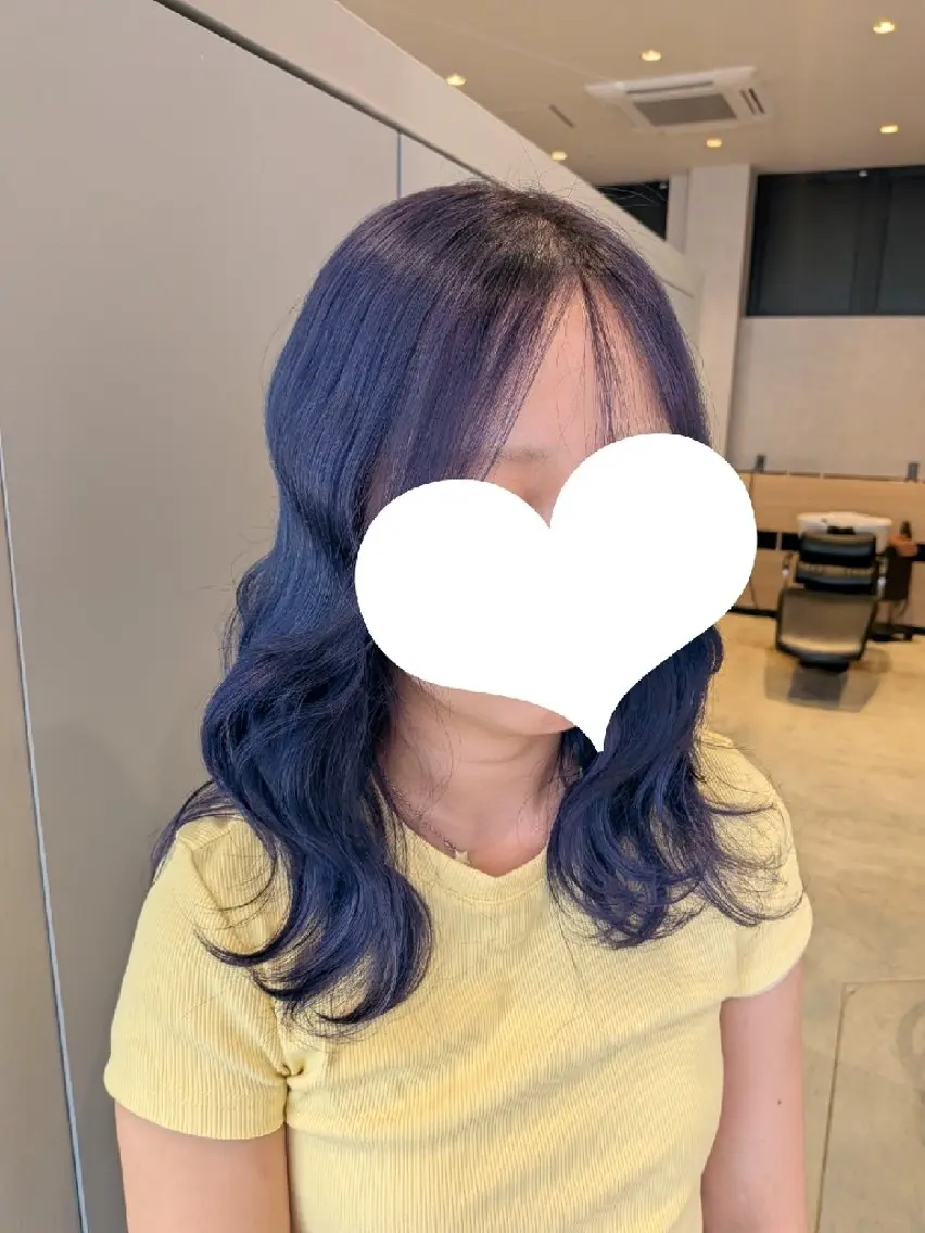 カラー セミロング 古屋 美春のヘアスタイル