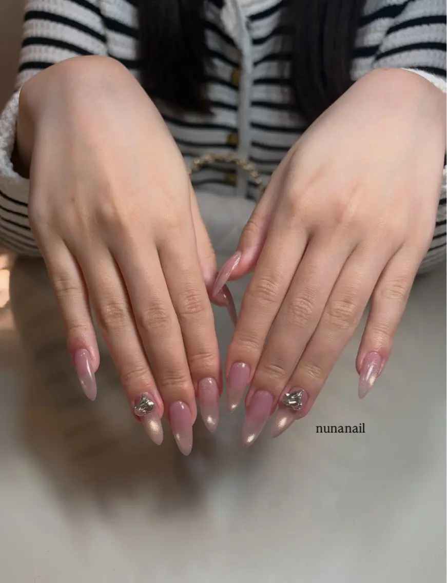 ネイル ハンドネイル 話さないﾈｲﾙｻﾛﾝ シンプル美爪専門店♥のネイルデザイン