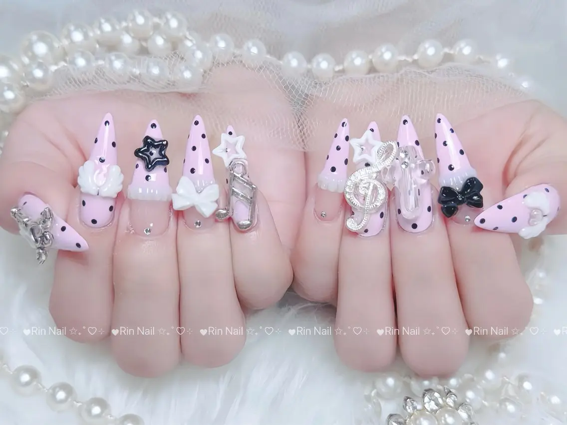 ネイル ブルー ジェルネイル ガーリー グラデーション グリーン ハンドネイル Rin Nail 新大久保店のネイルデザイン