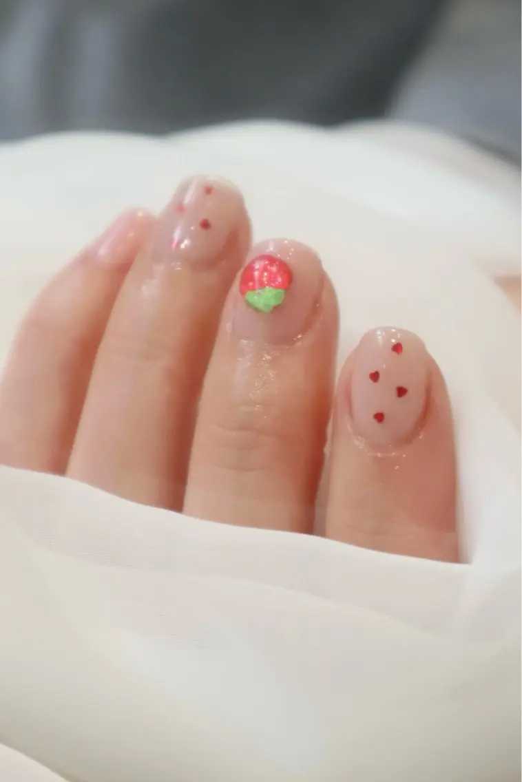 ネイル ハンドネイル フットネイル ナツ komachiのネイルデザイン