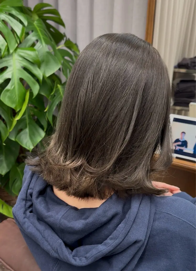 ミディアム カット ヘアカラー Hiromi‎ / カットモデル募集中のヘアスタイル