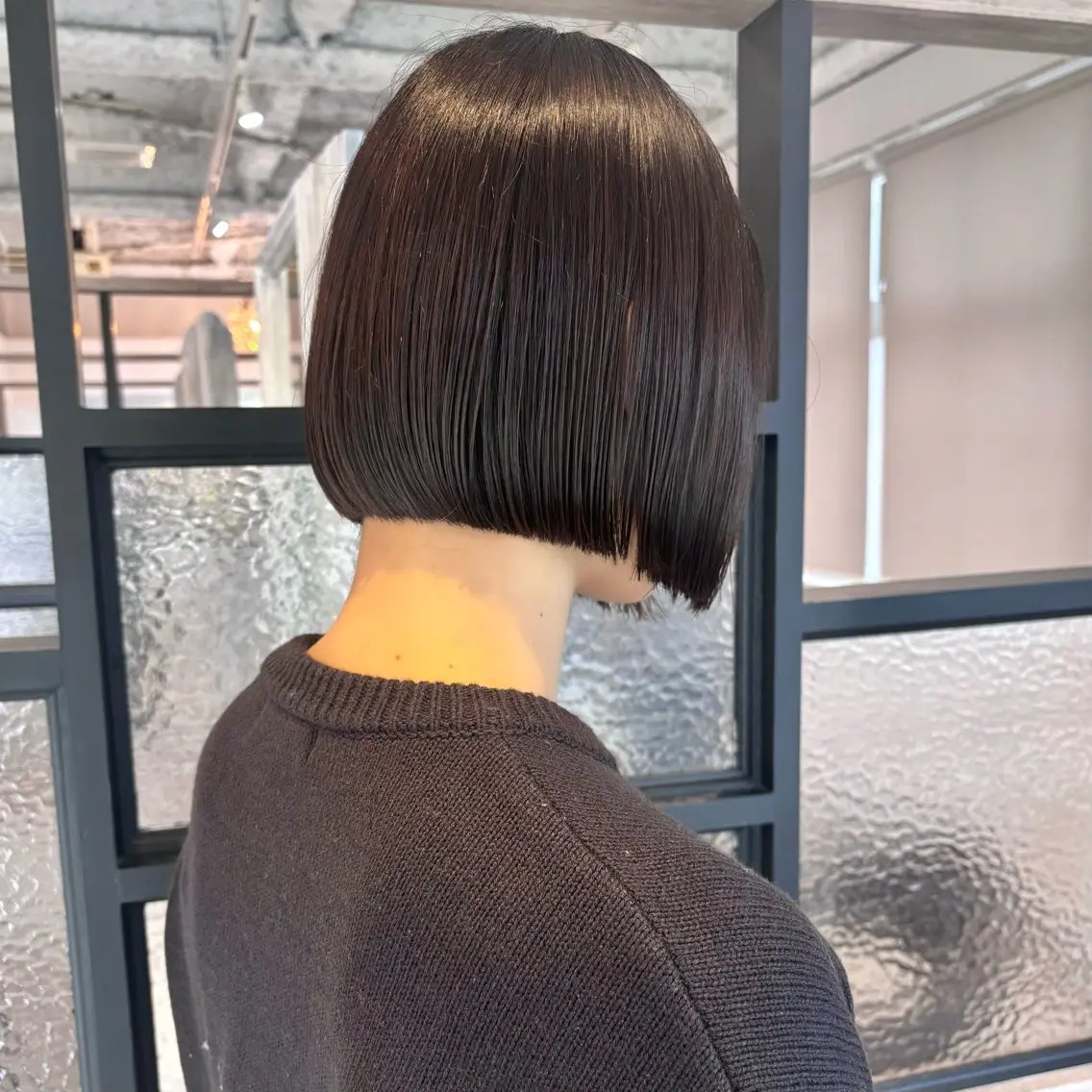 ショート mio ︴ アレンジ ︴ 透明感カラーのヘアスタイル