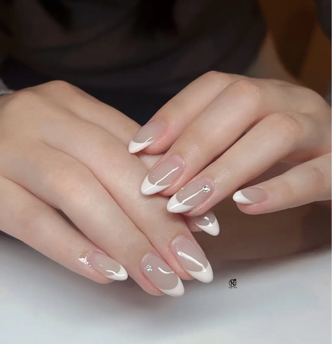 ネイル ボルドー ブラウン チークネイル ドット フットネイル ハンドネイル Ruby Nail 霞ヶ関店のネイルデザイン