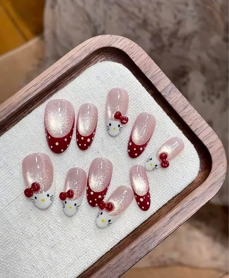 ネイル ハンドネイル ハンドケア いちご ちゃんのネイルデザイン