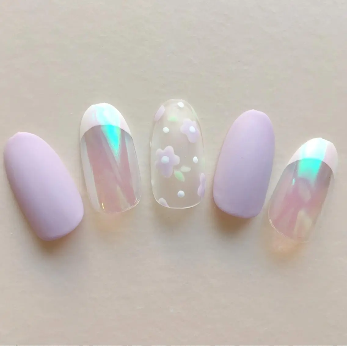 ネイル M. ERIのネイルデザイン