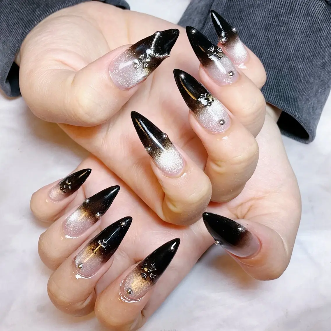 ネイル ハンドネイル 🍭Yun nail hyejin🌸のネイルデザイン