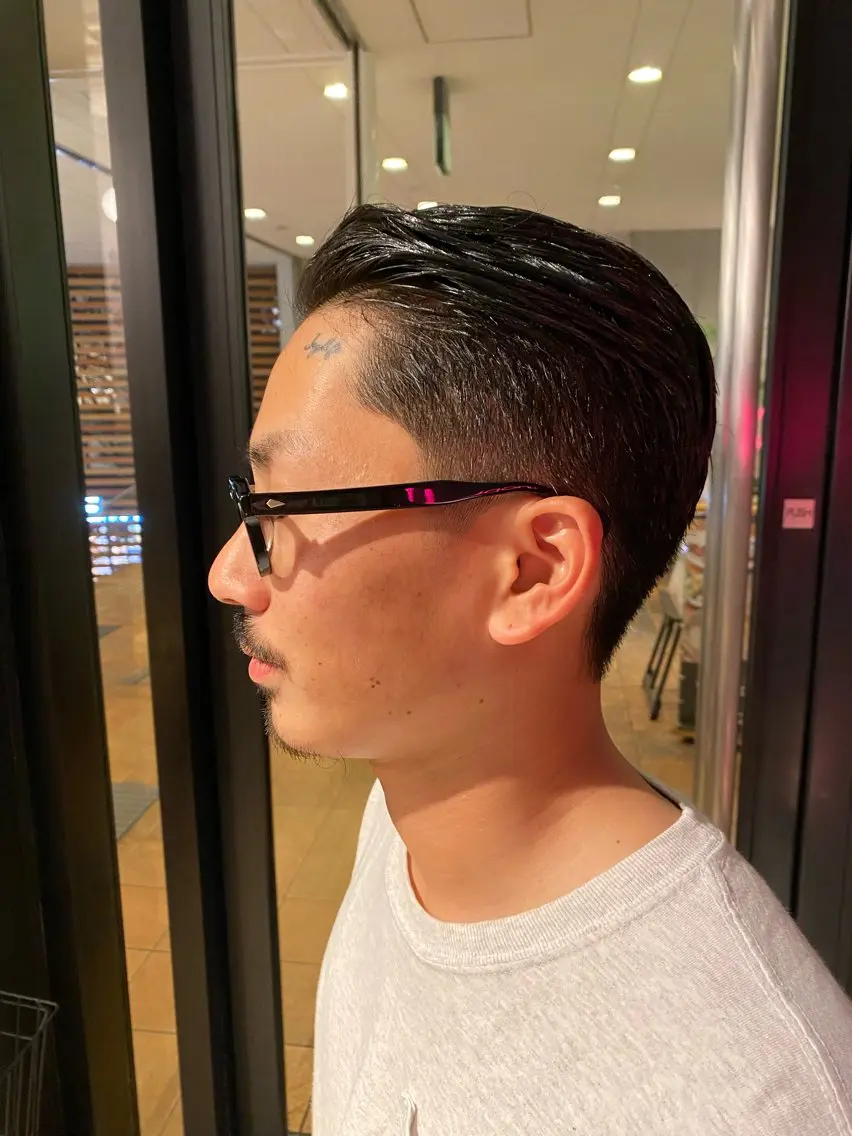 ショート メンズ オールバック 刈り上げ unopulir 景山 凌のヘアスタイル