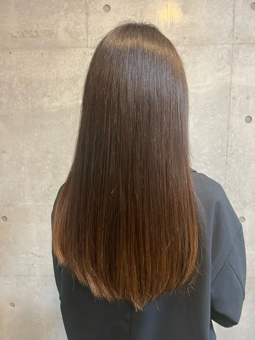 セミロング 艶カラー 🥀Renaのヘアスタイル