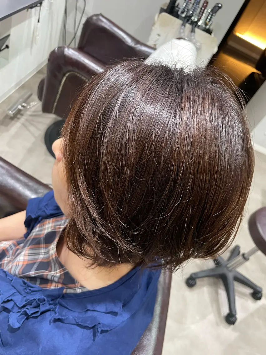 ショート チョコレートブラウン ヘアカラー takeda mioのマツエク・マツパデザイン