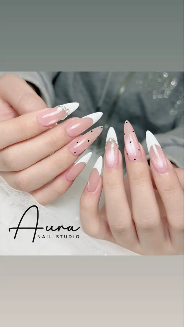 ネイル ハンドネイル Aura Nail Studioのネイルデザイン