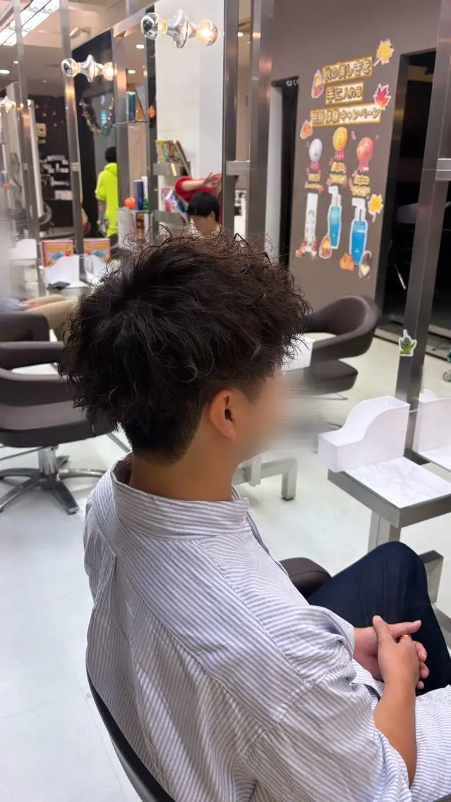 メンズ メンズパーマ カット パーマ WiLL 梶岡日菜のヘアスタイル